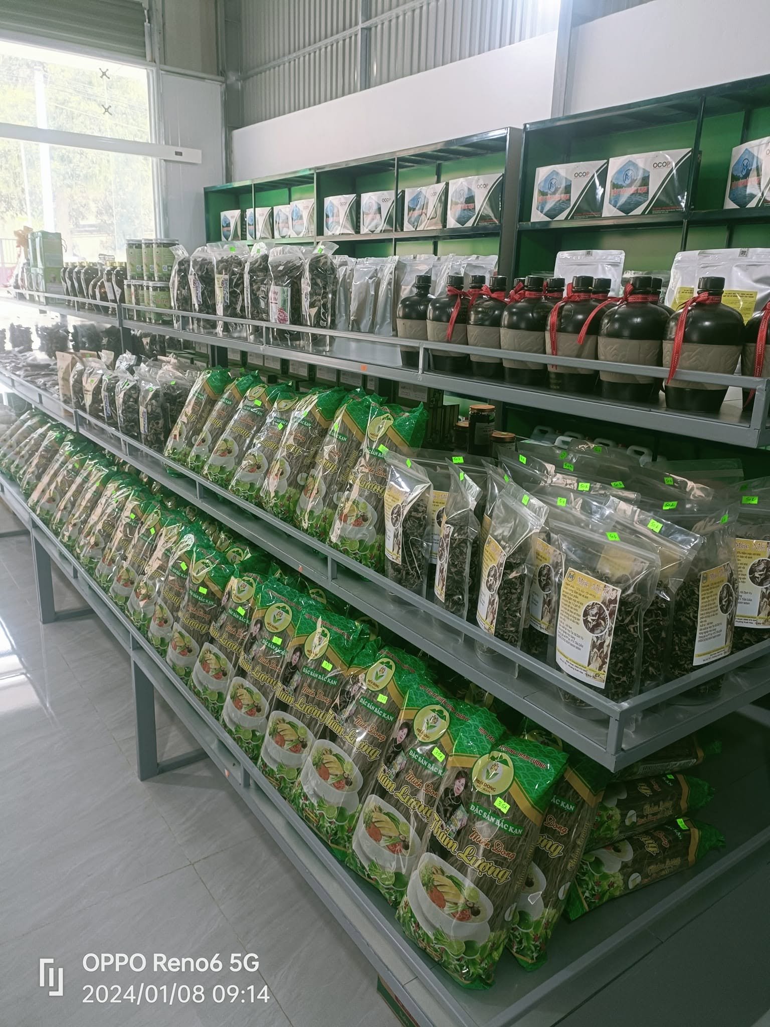 Gian hàng đặc sản OCOP Mạnh Minh Eco